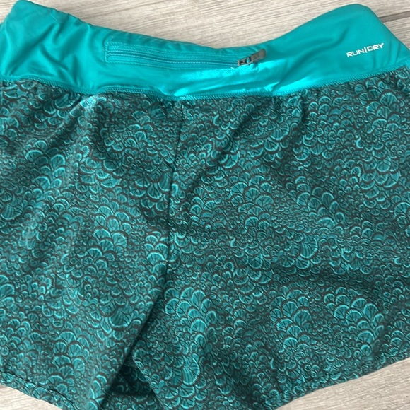 Saucony Running Shorts Patterned Bundle Size XS EUC - Picture 12 of 13